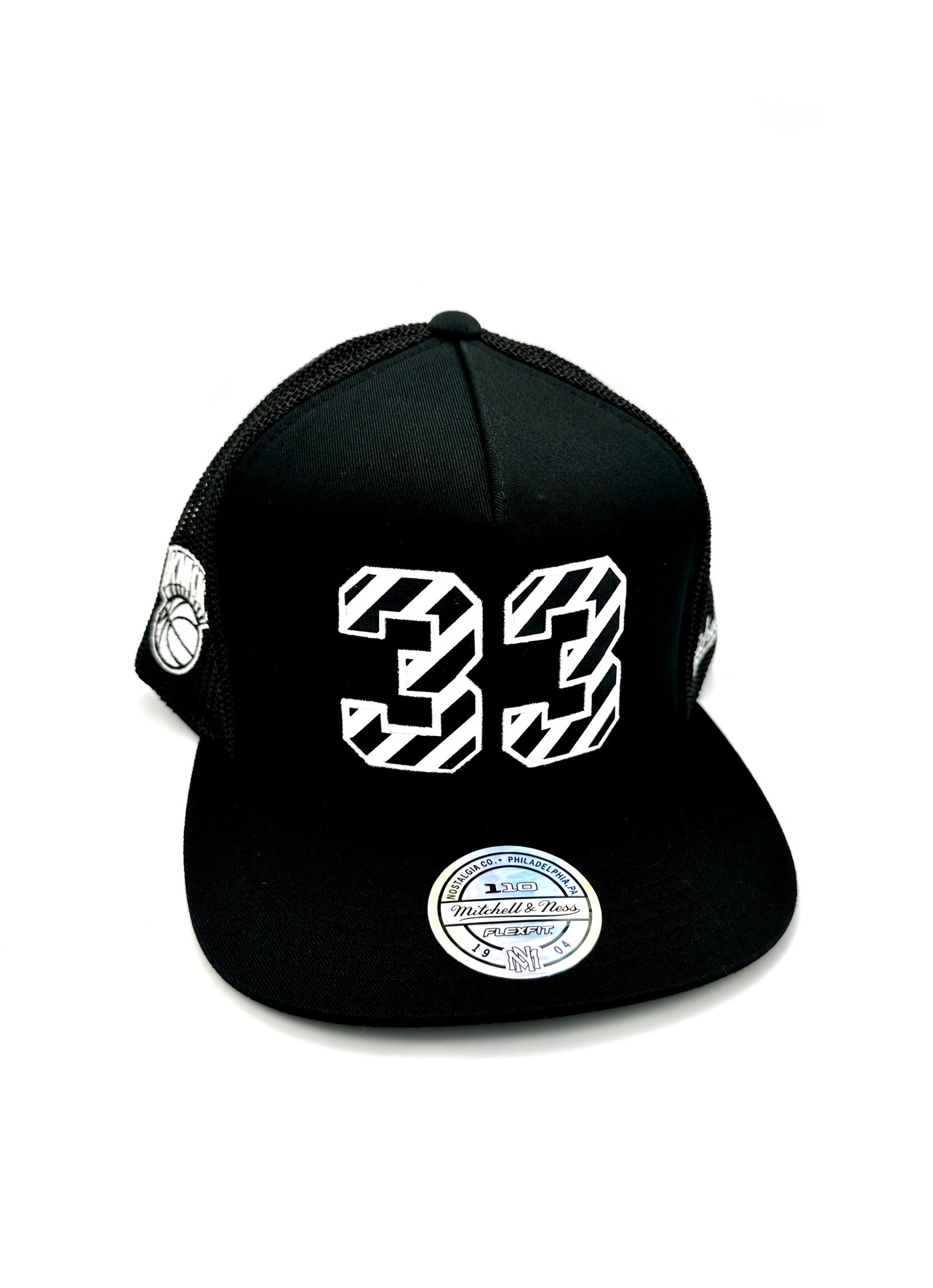 Mitchell & Ness - New York Knicks Name & Number Snapback